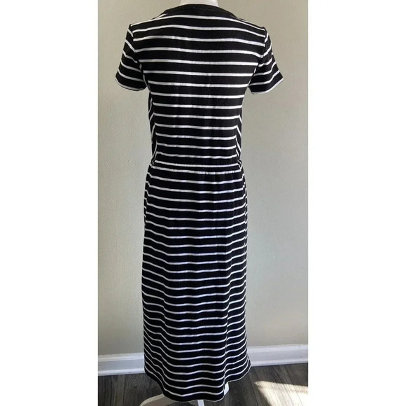 T by Talbots Dress UPF 50+ Outdoor Black White Stripe Small S - Picture 3 of 5